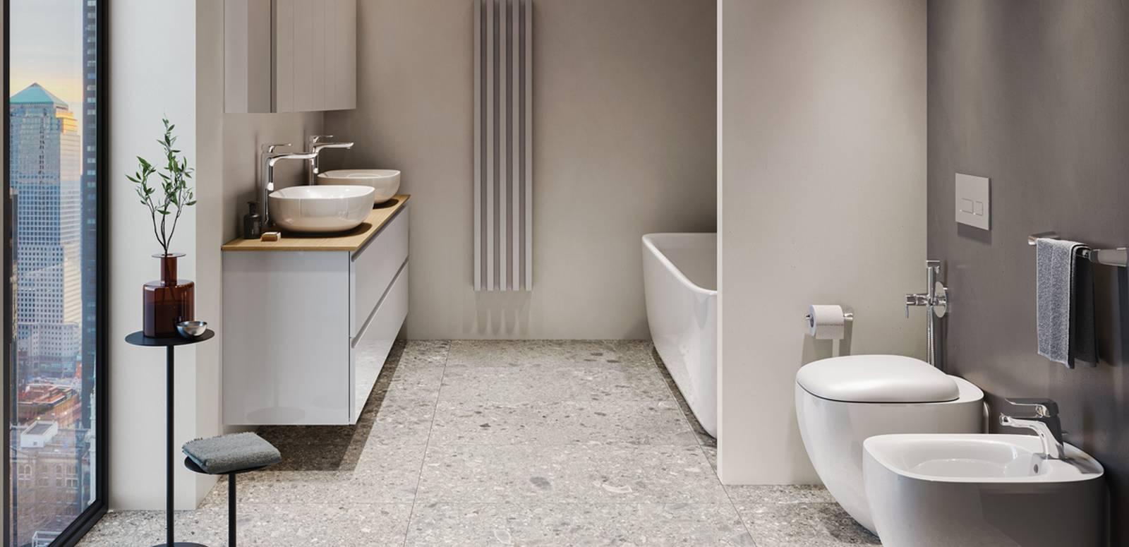 Bagno completo con sanitari